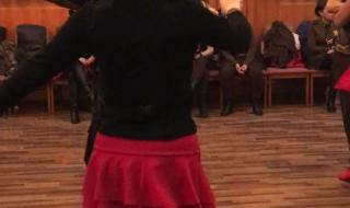 适合年会跳的舞蹈 适合年会跳的舞蹈